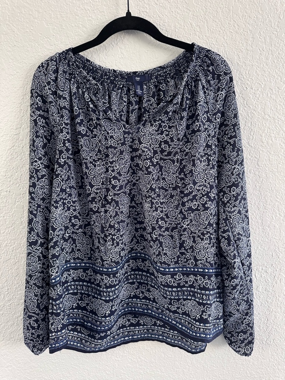 Gap Navy White Paisley Boho Peasant Top Small Lightweight Blouse